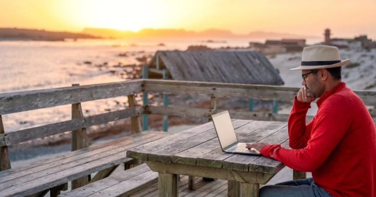Seyahat Sırasında Dijital Nomad Olmak: Özgür Çalışma ve Seyahat İpuçları