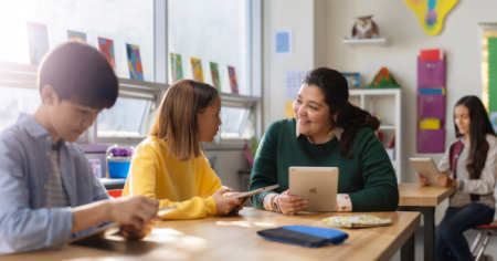 Apple'ın Eğitim Alanındaki Yenilikçi Çözümleri
